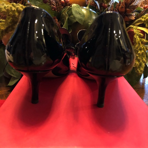 Valentino Pumps.D’Orsey Bow Pumps🎉Host Pick🎉 size 5 1/2 - Picture 7 of 8